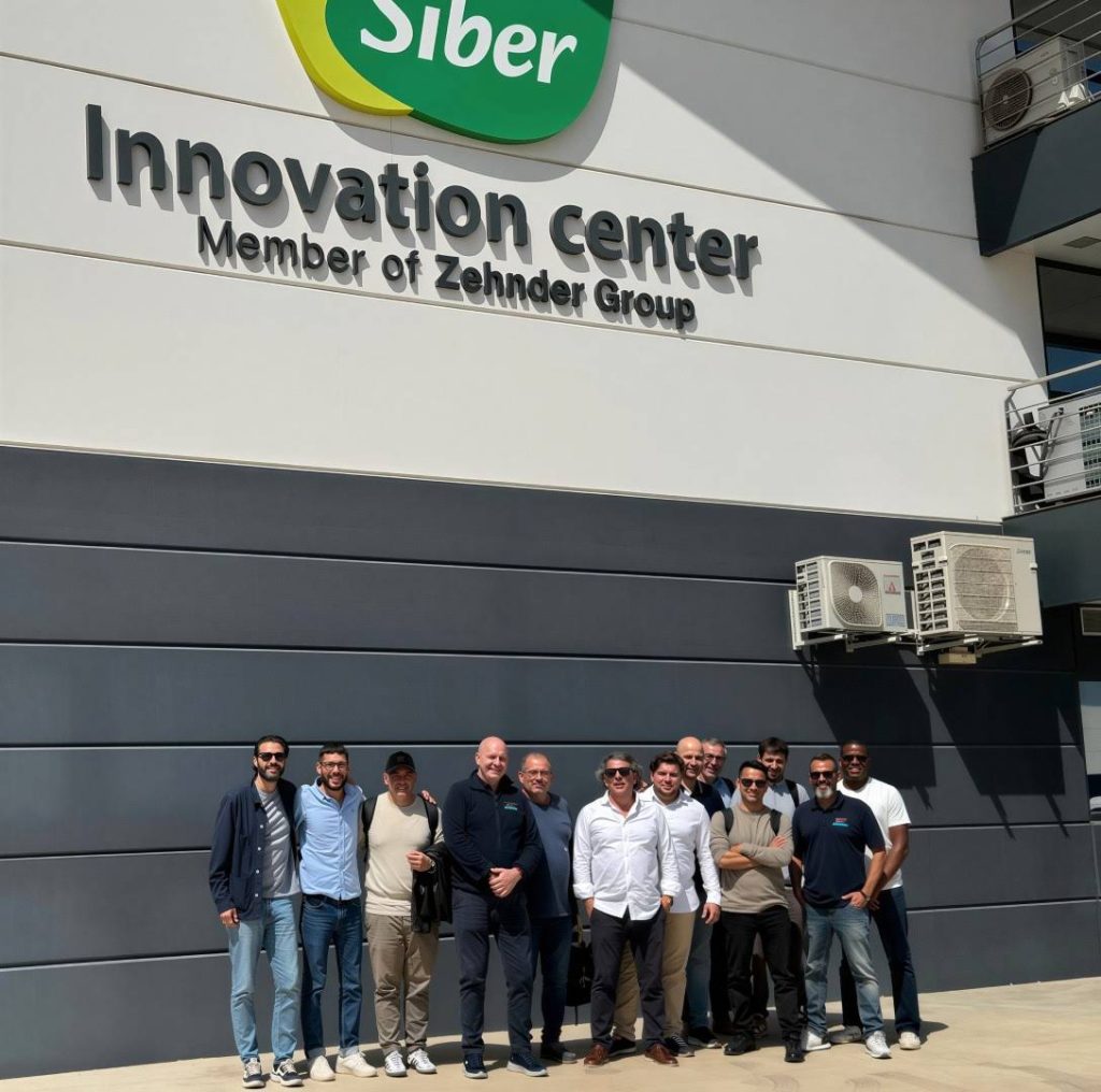 Servicios Palau visita la fábrica de SIBER y conoce de primera mano la nueva UTA residencial ONE 1