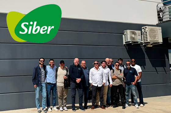 Servicios Palau visita la fábrica de SIBER y conoce de primera mano la nueva UTA residencial ONE 1